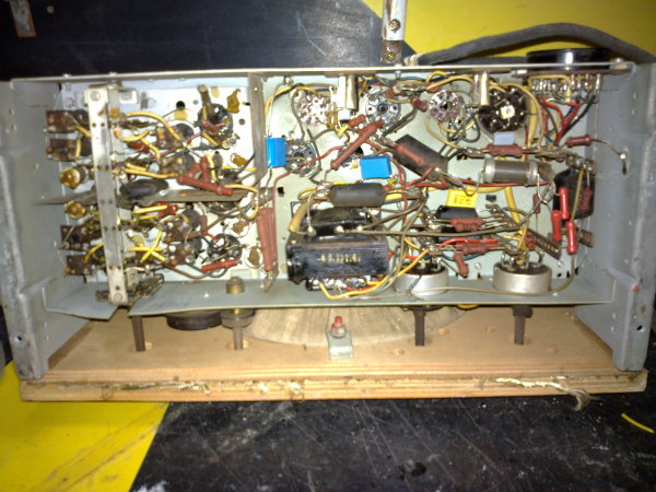 Philips BX580A interior